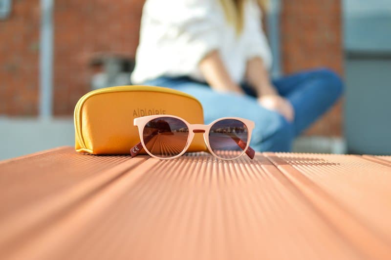 @sunday.picnic wearing Mira Cat-Eye